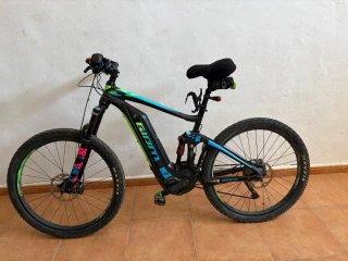 Bicicleta Eléctrica Giant