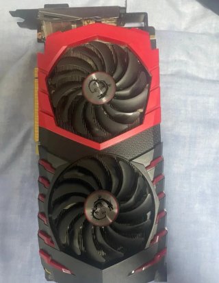 PC Gaming R5 3600+g502+ teclado red swtch + 144 hz