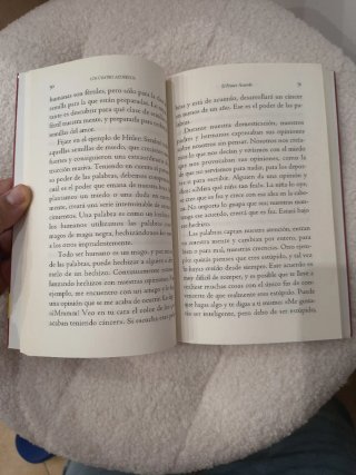 Los cuatro acuerdos un libro de sabiduría tolteca