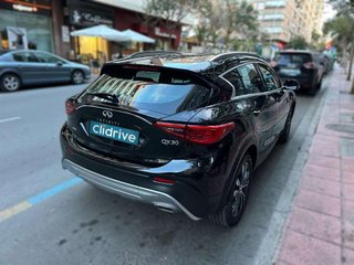 INFINITI qx30