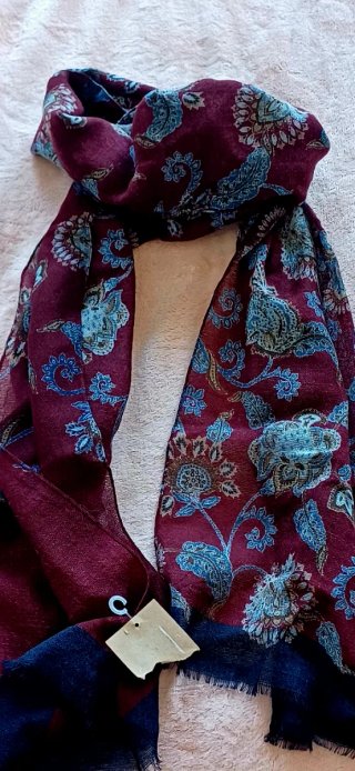 Foulard MIRTO. 100% Lana. Granate/azul/marrón