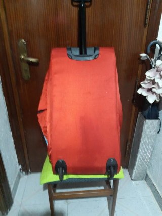 BULTO DE VIAJE CON ARRASTRADERA 23K