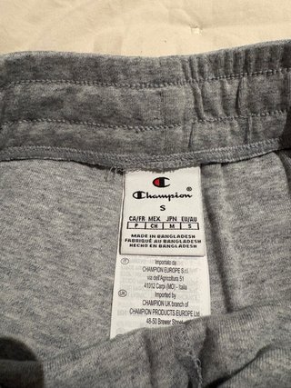 Pantalón corto Champion gris con cordón Talla S