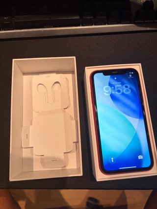iPhone 11 128GB Rosso