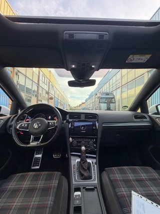 Volkswagen Golf  GTI 7.5 PERFORMANCE