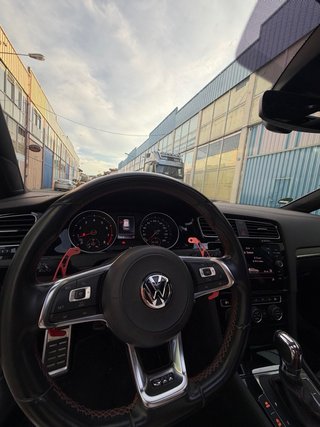 Volkswagen Golf  GTI 7.5 PERFORMANCE