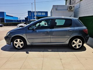 Peugeot 307 2004