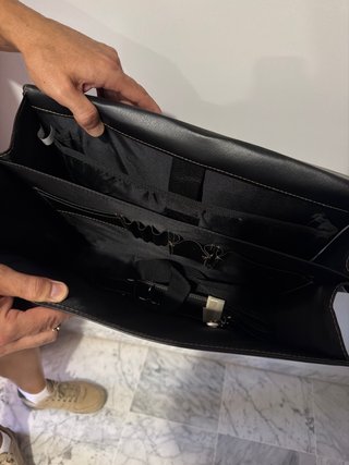 Maletín de oficina negro