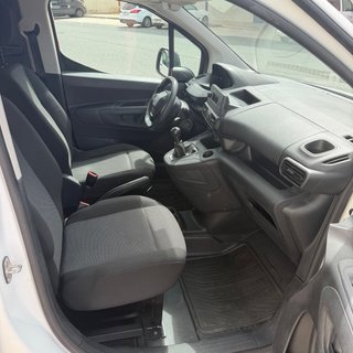 Peugeot Partner Pro 1.5BlueHDi 102cv año 2021