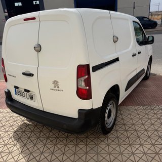Peugeot Partner Pro 1.5BlueHDi 102cv año 2021