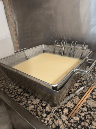 Freidora para buñuelos, churros y donuts