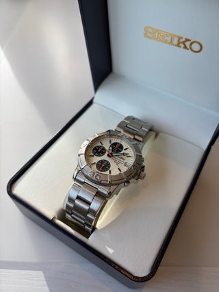 Reloj Seiko Chronograph Water Resist 50m