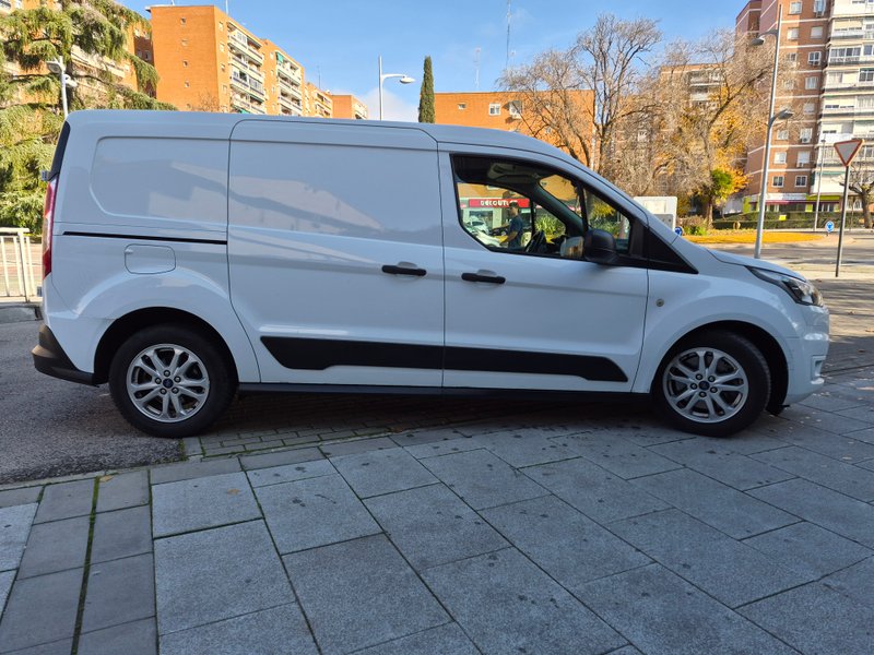 Ford Transit Connect 2020, foto 6