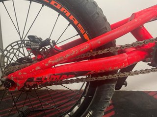 Bicicleta Trial Comas Entry Pro + Hope