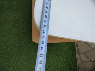 Mesa auxiliar nórdica blanca y madera