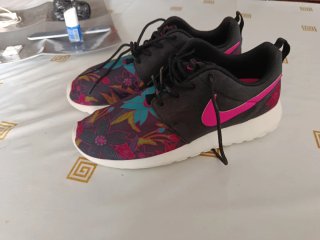 Zapatillas Nike Roshe Run Florales