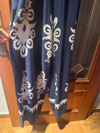 Mono largo azul y blanco