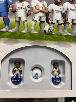Cajas de figuras de fútbol Minix