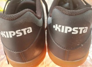 Zapatillas fútbol sala Kipsta negras