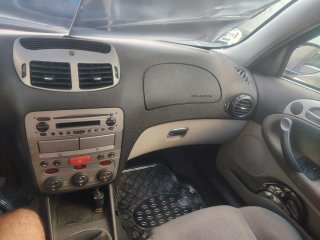 Alfa Romeo 147 2003