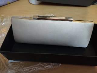 Bolso de fiesta Menbur beige y dorado