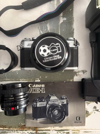 Cámara Canon AE-1 + Objetivos