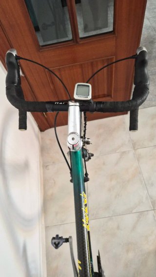 Bicicleta de carretera ATAK Mortirolo