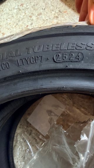 Neumáticos 215/40 ZR17 87Y Nuevos