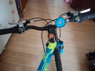 Bicicleta CUBE SCAPE per bambini e bambine dai 7 ai 12 anni