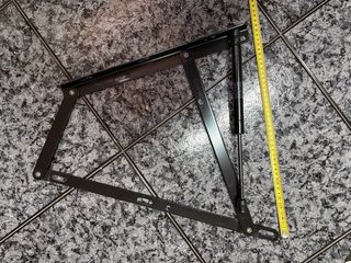 Herraje para canapé abatible con pistones