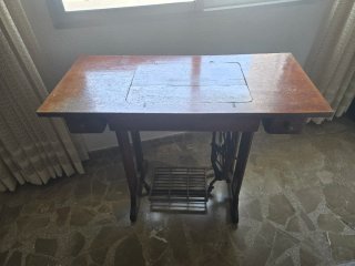 Máquina coser Singer de pedal 15K + mueble origina
