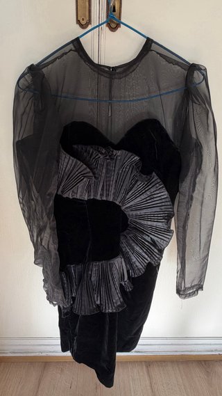 Vestido Terciopelo y Tul Negro