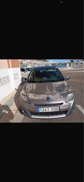 Renault Clio  2010