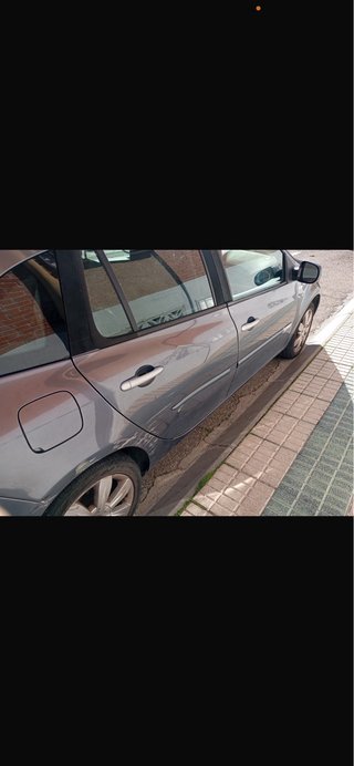 Renault Clio  2010