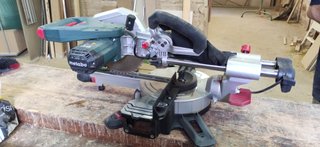 Ingletadora Metabo KGS 216 M Telescópica
