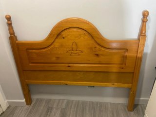 Cabecero de madera provenzal 135 cm