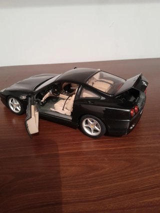 Ferrari 550 Maranello 1/18