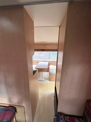 Caravana Beyerland - 750 kg