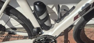 Bicicleta Eléctrica de Carretera BH