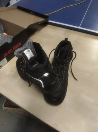 Botas de seguridad Kingsman negras