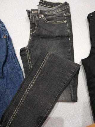 Lote de pantalones,shorts y falda mujer