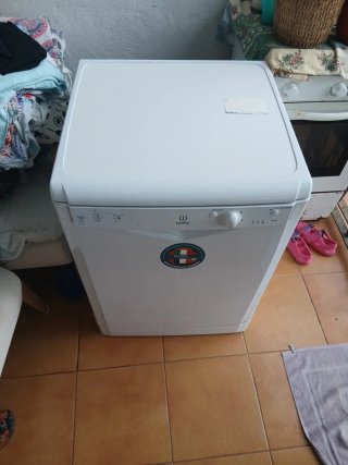 Lavavajillas Indesit blanco