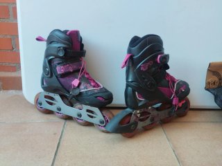 Patines en línea extensibles 34-37 y protecciones