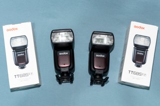 2 Flashes Godox TT685 II F Fuji