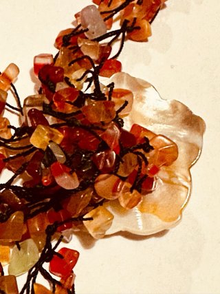 Collana etnica 8 fili corniola fiore