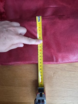 Bolso rojo de hombro y mano