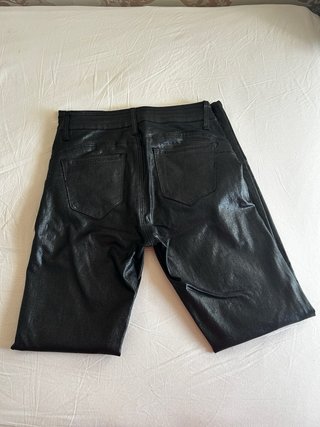 PANTALONES EFECTO PIEL BRILLO PUSH-UP NUEVOS