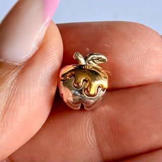 Charm Nueva Manzana Envenenada Disney
