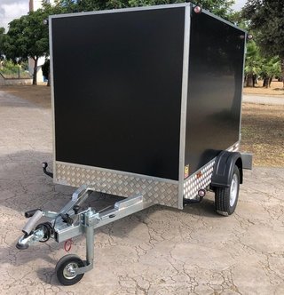NUEVO: Remolque caja cerrada 750 kg