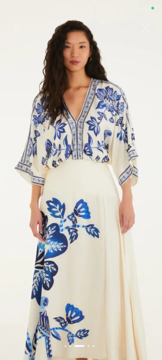 Falda larga estampada floral azul y blanco